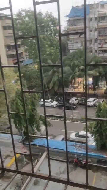 Balcony in 1 BHK Apartment at Chadda Crescent, Vashi Sector 17 – for Rent