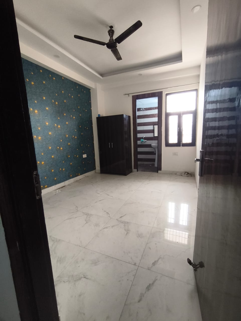 2 BHK Builder Floor For Sale in ML 73 Avenue
