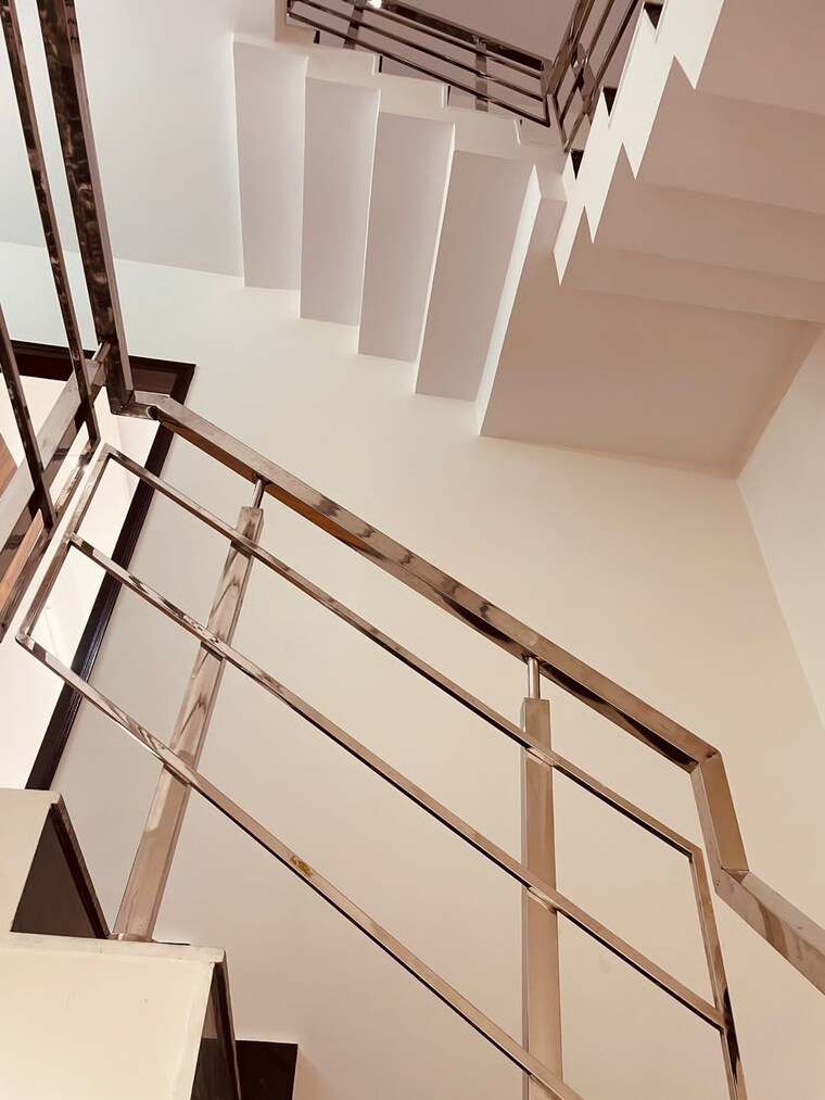 undefined, sector 10 greater noida 3 Bedroom 1695 Sq.Ft. Villa In Sector 10 Greater Noida Greater Noida 9032379