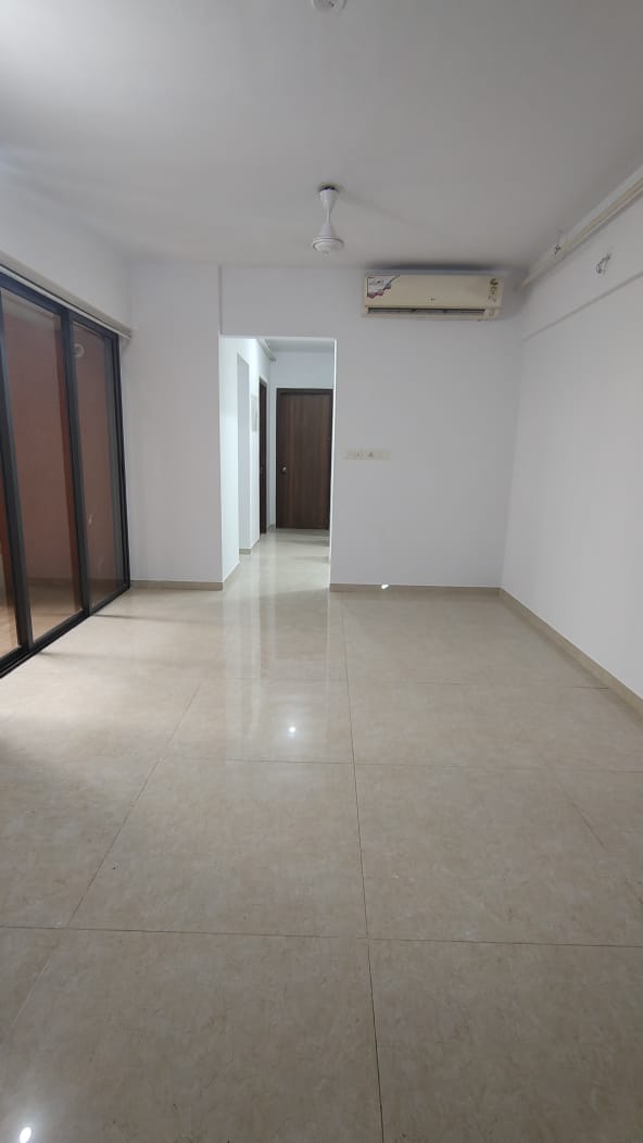 2 BHK + Pooja Room,Study Room Apartment For Rent in Lodha Lakeshore Greens