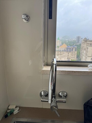 Furnished Amenities in 1 BHK Apartment at Hiranandani Highland, Powai – for Rent