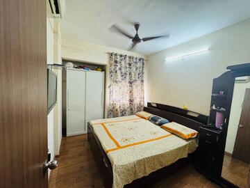 Bedroom in 2 BHK Apartment at Lodha Lakeshore Greens, Dombivli East – for Rent