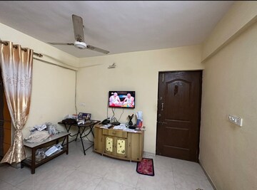Team Area in 1 BHK Apartment at Lodha Paradise, Majiwada – for Sale