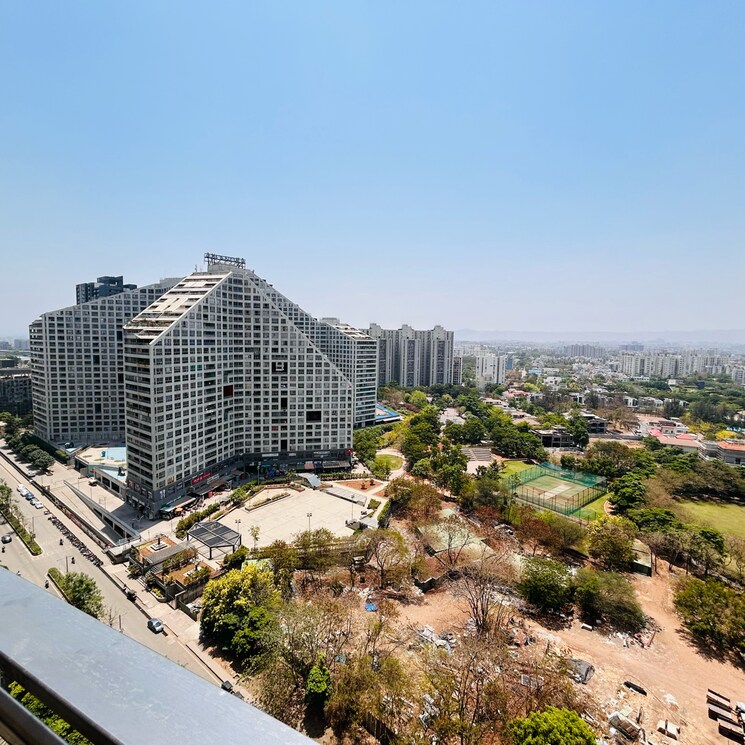 Exterior View, amanora-adreno-towers 2 Bedroom 750 Sq.Ft. Apartment In Amanora Park Town Pune 9032577