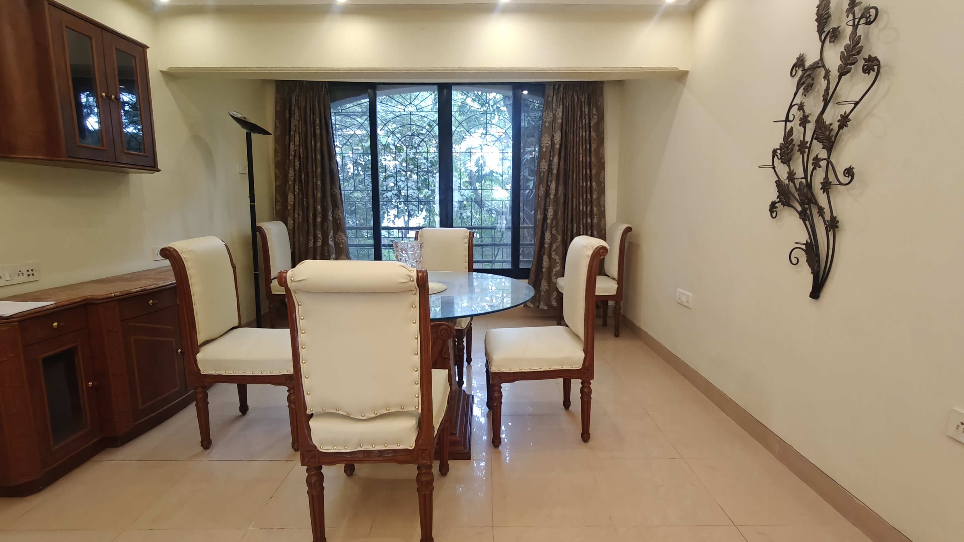 2 BHK Apartment For Rent in Kalpataru Habitat