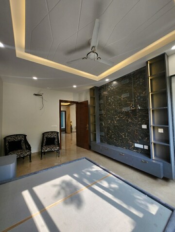Bedroom in 3 BHK Builder Floor at New Rajinder Nagar – for Rent