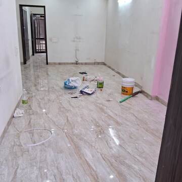 Bedroom in 2 BHK Builder Floor at Sector 45 – for Rent