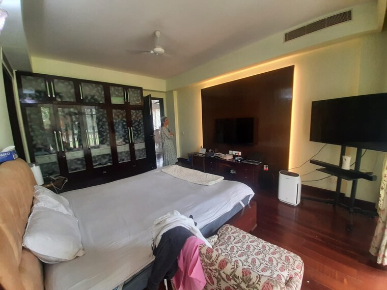 Bedroom, jaypee-greens-the-castille 4 Bedroom 3100 Sq.Ft. Apartment In Jaypee Greens Greater Noida 9032630
