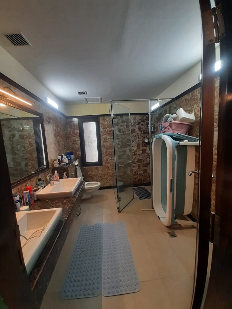 Kitchen, jaypee-greens-the-castille 4 Bedroom 3100 Sq.Ft. Apartment In Jaypee Greens Greater Noida 9032630