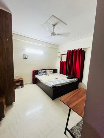 Bedroom in 2 BHK Builder Floor at Sector 46 – for Rent