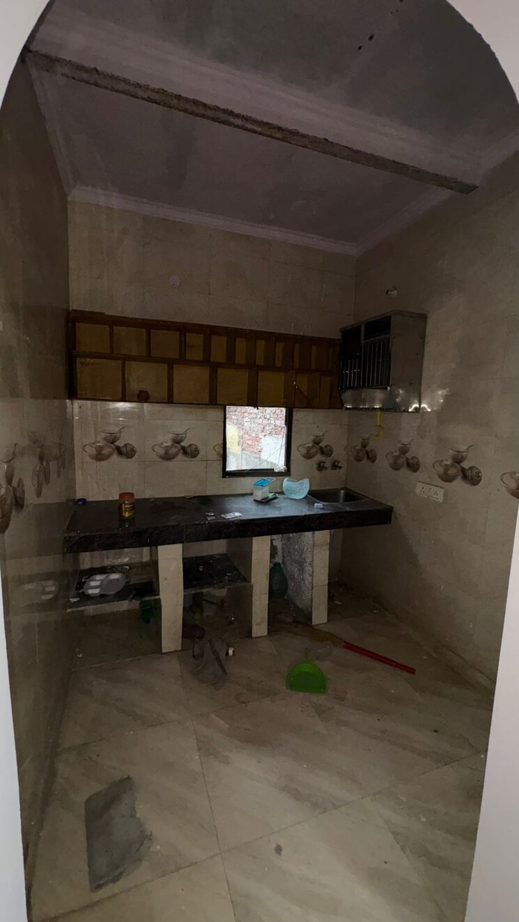 Kitchen, west patel nagar 1 RK 350 Sq.Ft. Builder Floor In West Patel Nagar Delhi 9032665