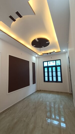 Furnished Amenities in 2 BHK Independent House at Arjunganj – for Sale