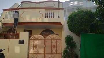 1 BHK Builder Floor For Rent in Taj Nagari