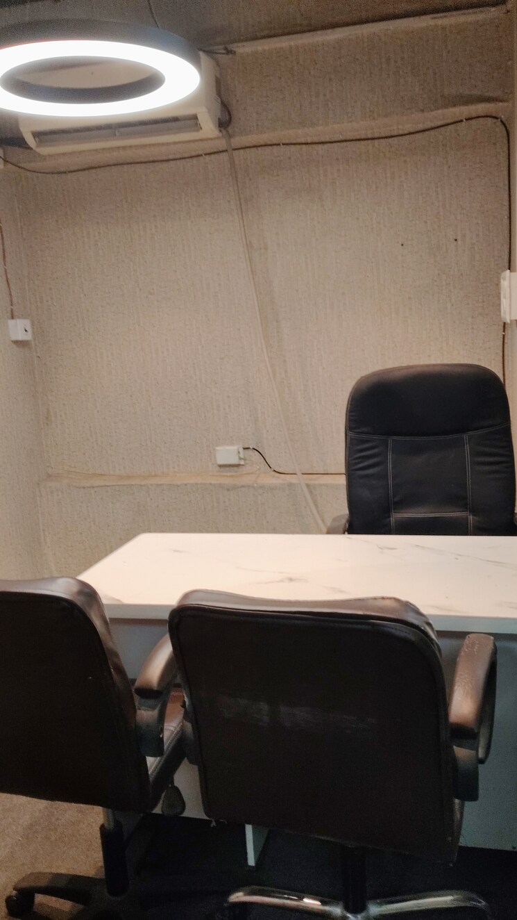 Team Area, sector 2 Commercial Office Space 650 Sq.Ft. In Sector 2 Noida 9031954