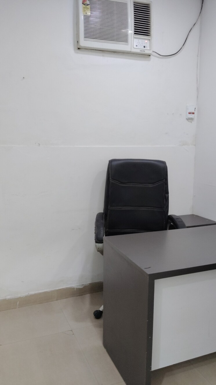 Team Area, sector 3 Commercial Office Space 750 Sq.Ft. In Sector 3 Noida 9031947