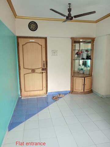 Room in 2 BHK Apartment at Gaurav Valley, Mira Road – for Rent