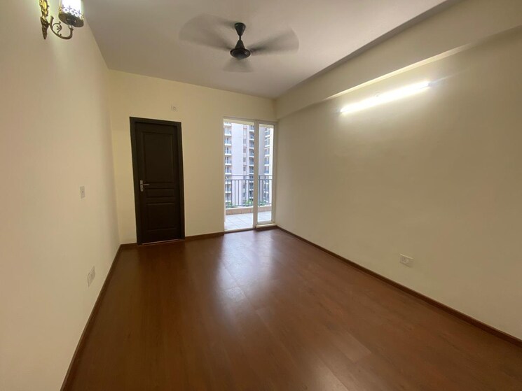 Room, dlf-garden-city-independent-floors 4 Bedroom 2864 Sq.Ft. Apartment In Sector 92 Gurgaon 9032729