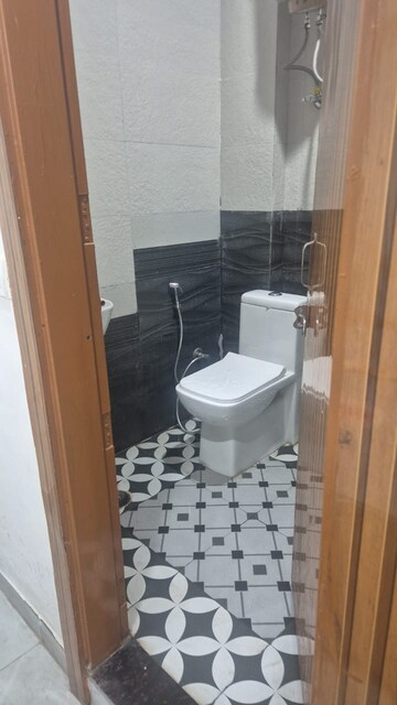 Bathroom in 1 BHK Builder Floor at Sushant Lok I – for Rent