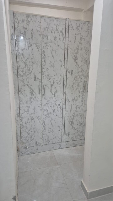  1 BHK Builder Floor at Sushant Lok I – for Rent