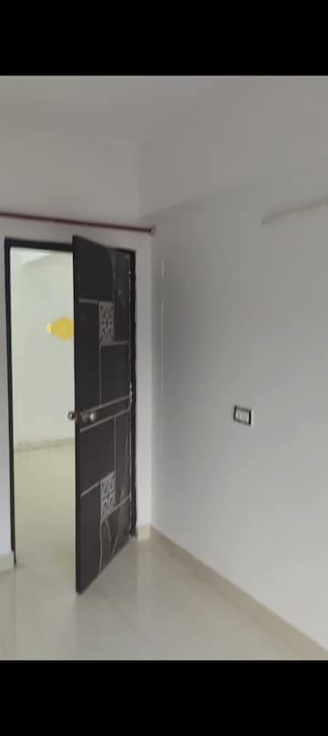  3.5 BHK Apartment at Aarcity Regency Park, Sector 16c Greater Noida – for Rent