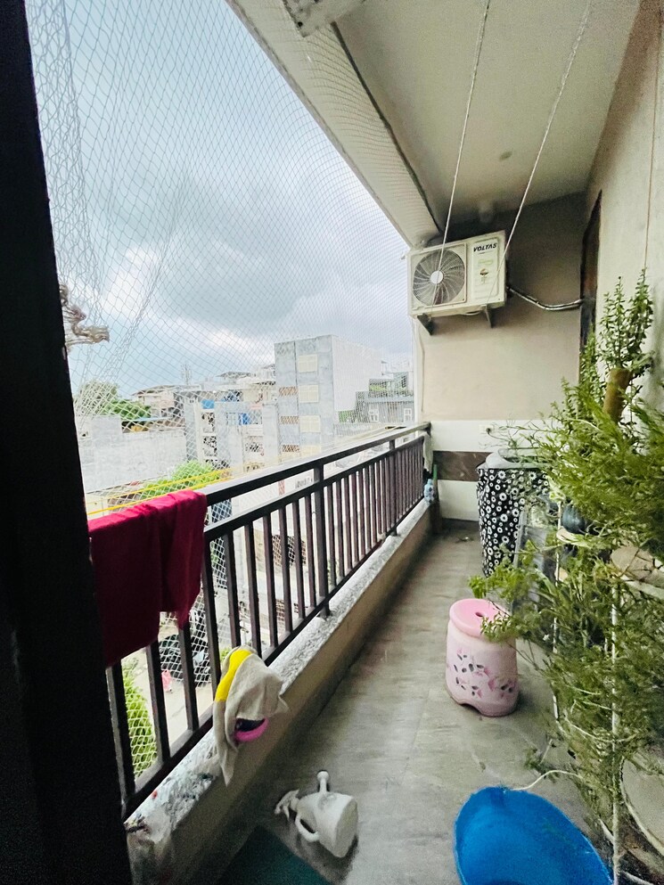 Balcony, sector 40 1 Bedroom 580 Sq.Ft. Builder Floor In Sector 40 Gurgaon 9032769