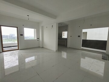 Room in 2 BHK Apartment at Bandlaguda Jagir – for Sale