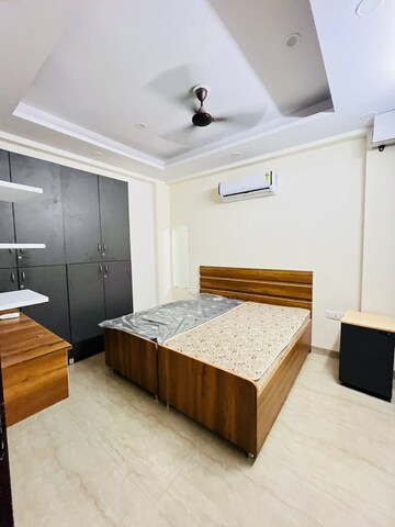 Kitchen in 1 BHK Builder Floor at Sector 40 – for Rent