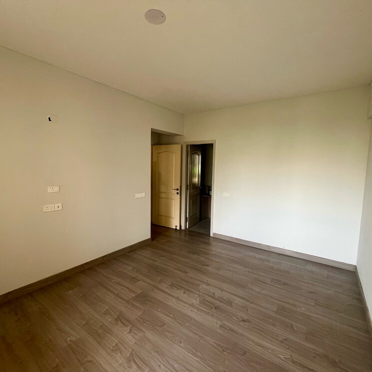 Master Bedroom, silverglades-the-melia-first-citizen 2.5 Bedroom 1425 Sq.Ft. Apartment In Sohna Sector 33 Gurgaon 9032843