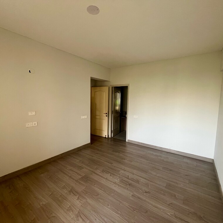 Master Bedroom, silverglades-the-melia-first-citizen 2.5 Bedroom 1425 Sq.Ft. Apartment In Sohna Sector 33 Gurgaon 9032843