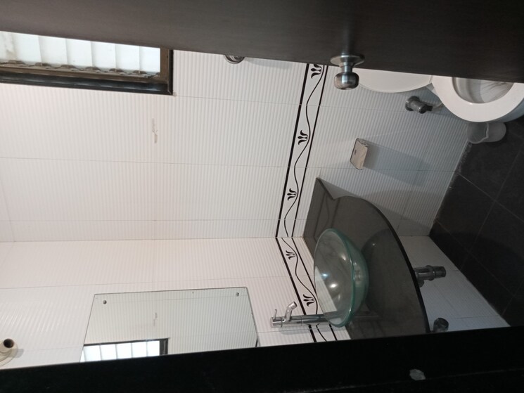 Bathroom, lake-home 2 Bedroom 985 Sq.Ft. Apartment In Powai Mumbai 9032872