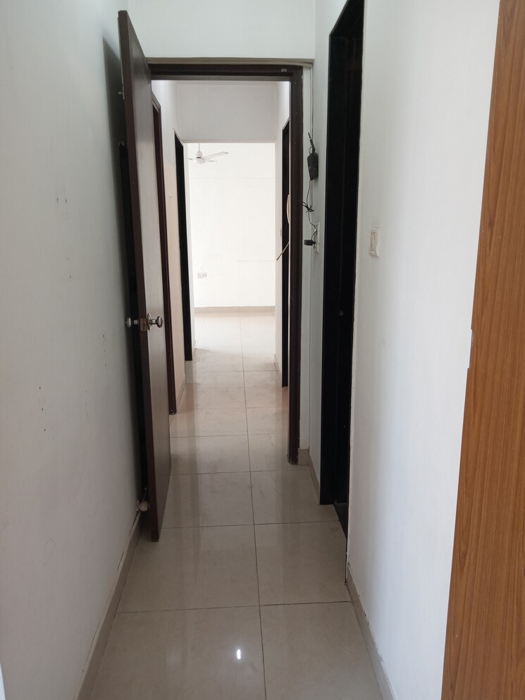 Other, lake-home 2 Bedroom 985 Sq.Ft. Apartment In Powai Mumbai 9032872