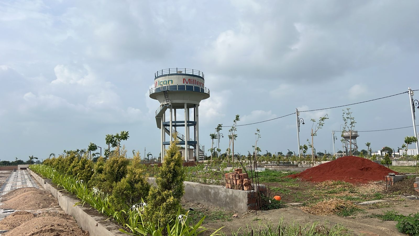 Plot For Sale in Millennium Town