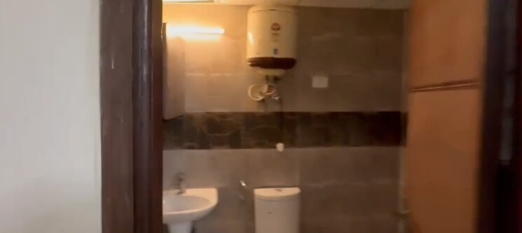 Bathroom, supertech-ecovillage-i 3 Bedroom 1464 Sq.Ft. Apartment In Sector 1 Greater Noida Greater Noida 9032918