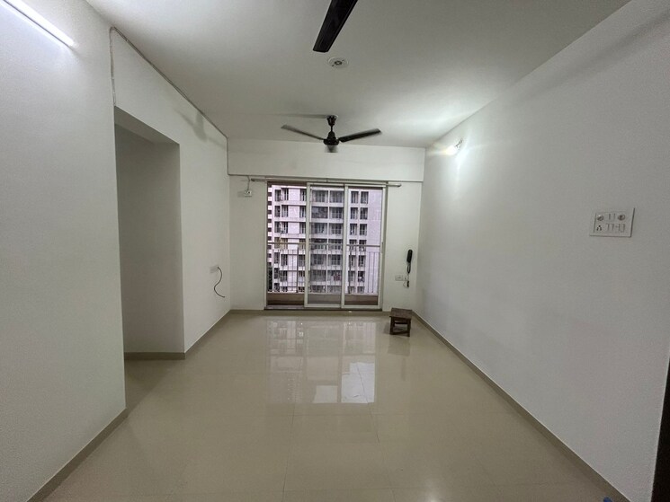Room, squarefeet-ace-square 2 Bedroom 751 Sq.Ft. Apartment In Ghodbunder Road Thane 9032926