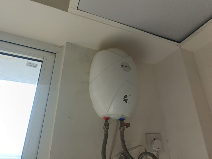 Bathroom, experion-the-heart-song 2 Bedroom 1283 Sq.Ft. Apartment In Sector 108 Gurgaon 9032658