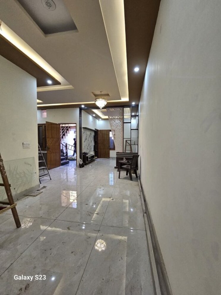 Living Room, yashoda kunj 3 Bedroom 122 Sq.Yd. Independent House In Yashoda Kunj Meerut 9032712