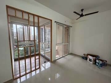 Room in 2 BHK Apartment at Puraniks Tokyo Bay, Kasarvadavali – for Rent