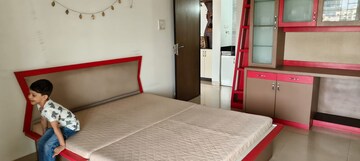 Room in 3 BHK Apartment at Aundh – for Rent