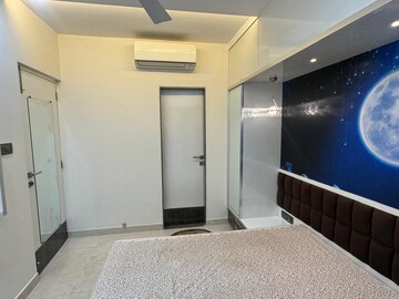 Team Area in 1 BHK Apartment at Avant Heritage, Jogeshwari East – for Rent