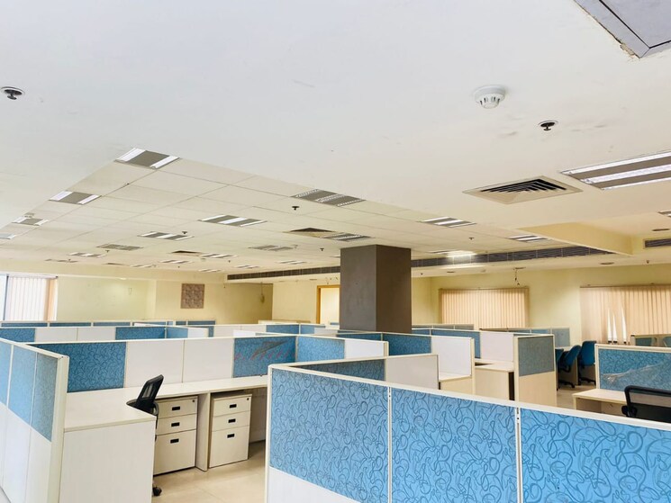 Team Area, sector 125 Commercial Office Space in IT/SEZ 4000 Sq.Ft. In Sector 125 Noida 9033028