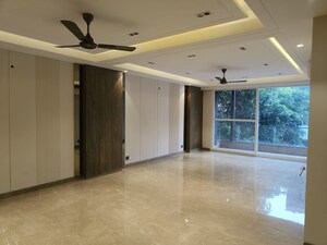 Room in 4 BHK Builder Floor at Saket – for Sale