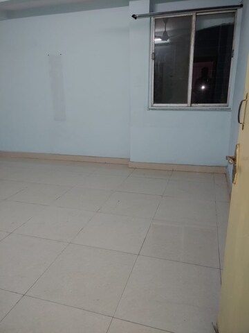 Bathroom in 2 BHK Apartment at Kopar Khairane – for Rent