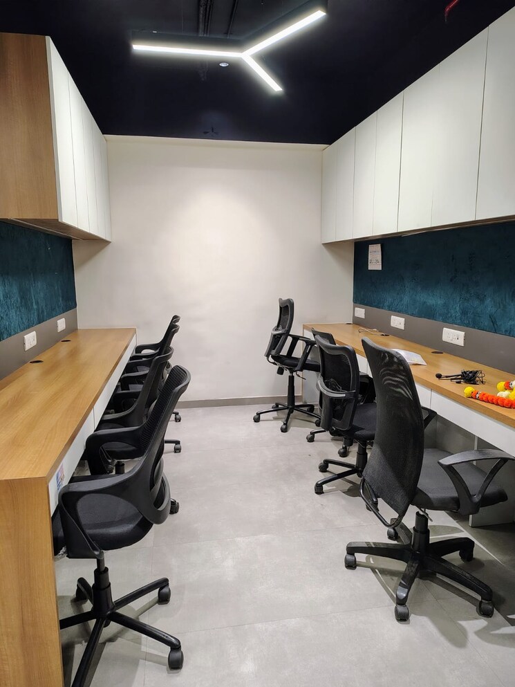 Team Area, gajra-g-square-business-park Commercial Office Space 650 Sq.Ft. In Vashi Sector 30a Navi Mumbai 9033087