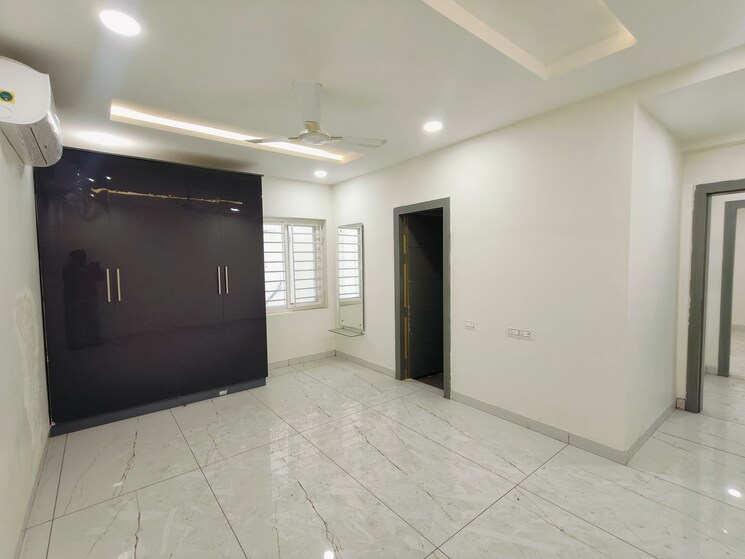 Room, mahatma gandhi inner ring road 3 Bedroom 2470 Sq.Ft. Apartment In Mahatma Gandhi Inner Ring Road Guntur 9033105