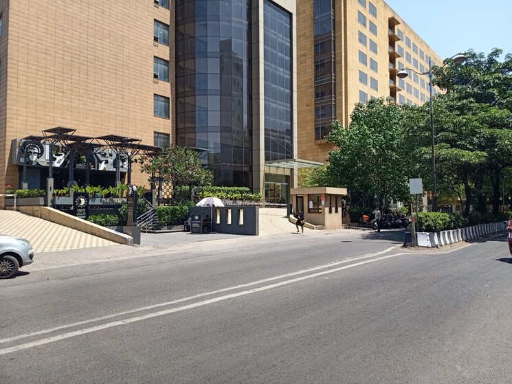 Exterior View, vascon-platinum-square Commercial Office Space 2800 Sq.Ft. In Viman Nagar Pune 9026030