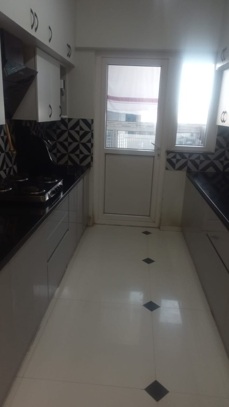 Kitchen, ds-max-skycity 3 Bedroom 2674 Sq.Ft. Apartment In Thanisandra Bangalore 9033107