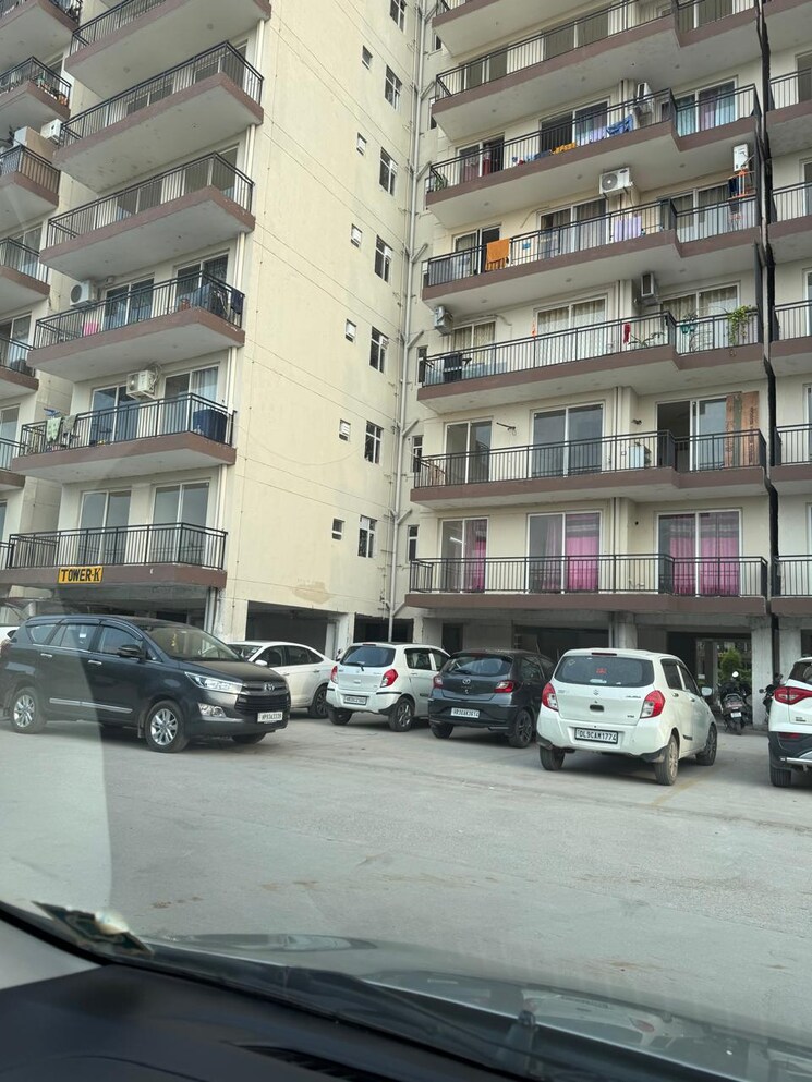  Parking, rof-aalayas 3 Bedroom 745 Sq.Ft. Apartment In Sector 102 Gurgaon 9033149