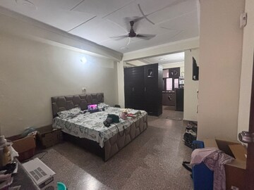 Bedroom in 1 BHK Builder Floor at Sector 47 – for Rent