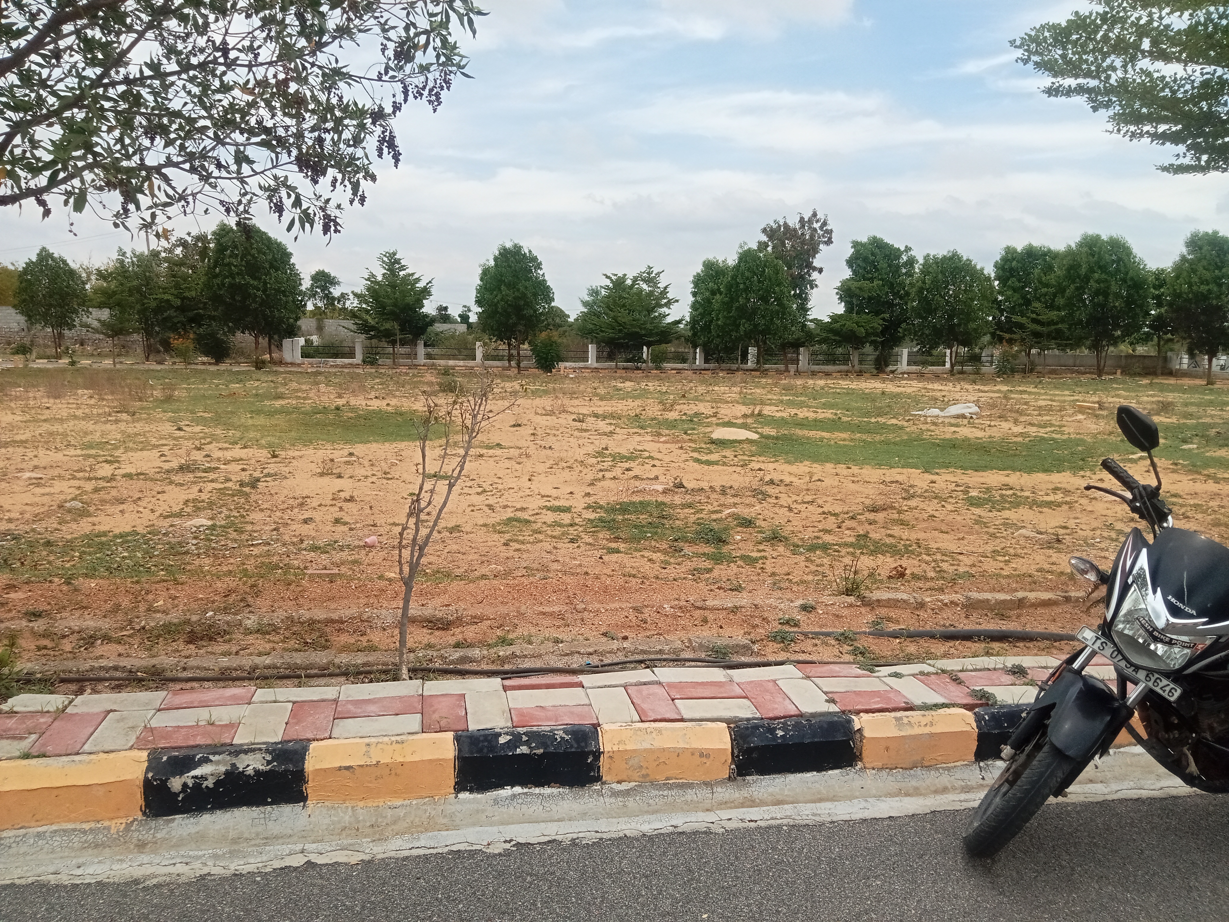 Plot For Sale in Santosh Defence Enclave