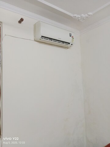 2 BHK Builder Floor For Rent in Laxmi Nagar